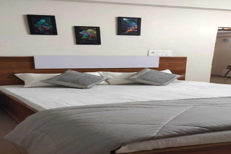 The Mid 2 Hotel